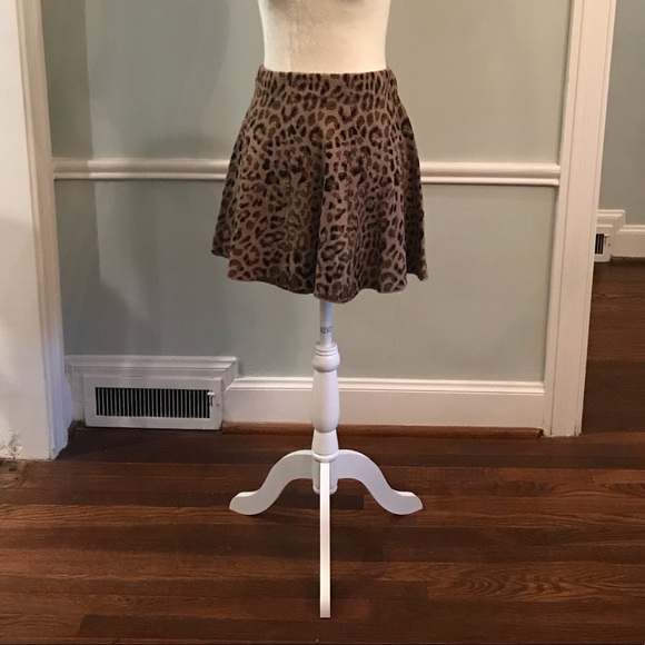 Leopard print sweater skirt size M - Picture 2 of 2